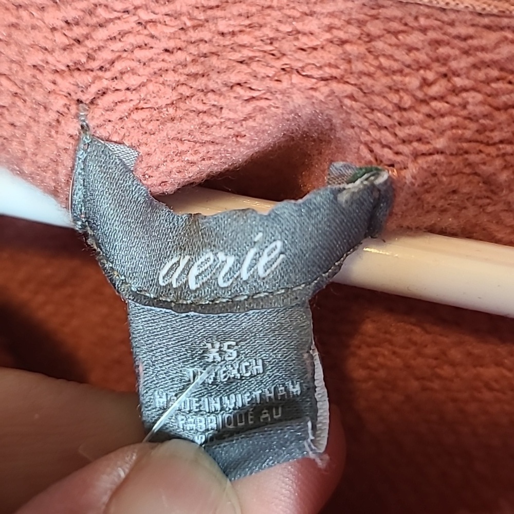Aerie coral hoodie. Oversized Xs - Picture 2 of 3